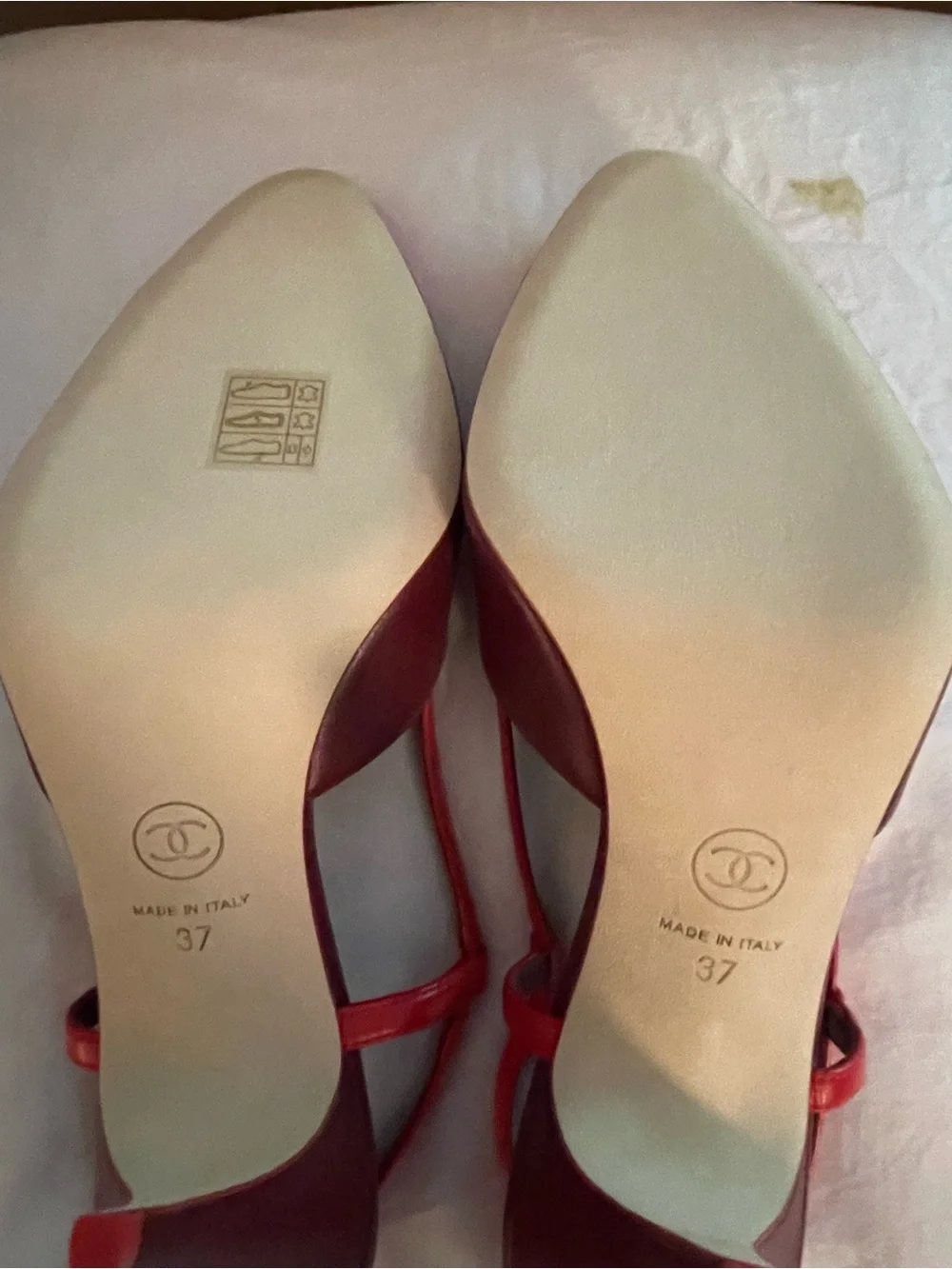 Matthieu Blazy CHANEL lambskin slingbacks Burgundy Red Heel Pump G47479 sz 37